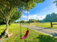 Rotorua Family Retreat Hamurana 10000Sqm Lawn Hotels in Hamurana