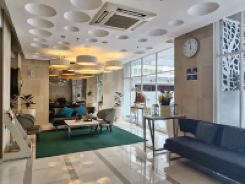 High Livin Apartment Parahyangan