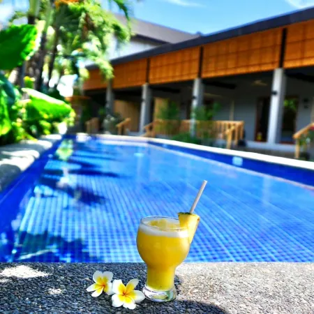 Mayfair Garden Resort