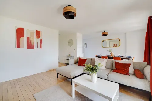 Superb 3BR with Terraces – Puteaux La Défense Hotels in Puteaux