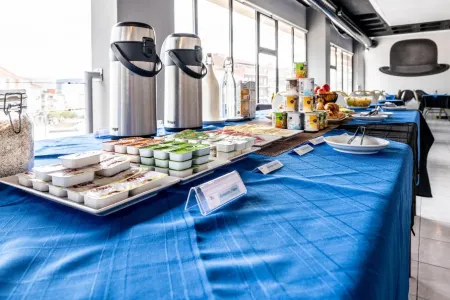 Hotel A.S. Sao Joao da Madeira Отели рядом с достопримечательностью «Estação da Biodiversidade do Parque Molinológico»