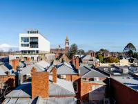 Hawthorn 1BR Apt - Close to Swinburne University 霍索恩區酒店