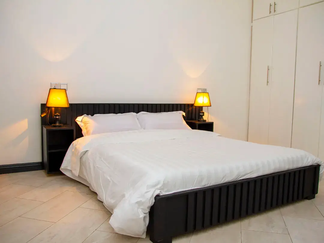 3bd Mansion W/lakeview, Mins To The Expressway - Kampala