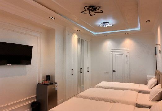 Hotel DONISH