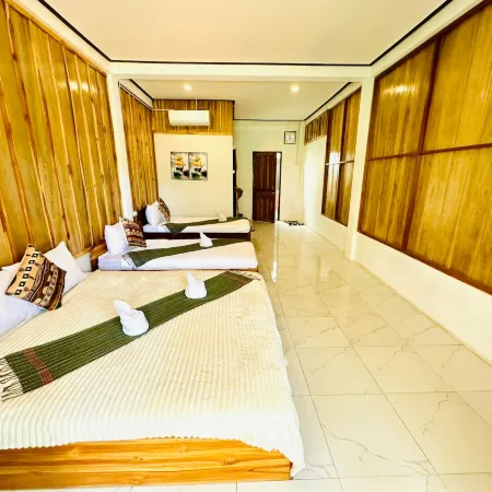 Views Backpackers Hostel