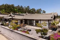 Taean the Shine Tiann Hanok stay