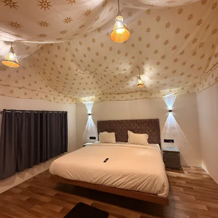 Open Sky Tent House