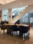Oasis Pool Home - Homestays