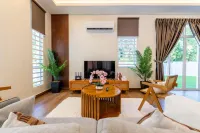 La Ferringhi Villa - Tropical Collection, by ALV