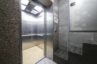 CL HOTEL