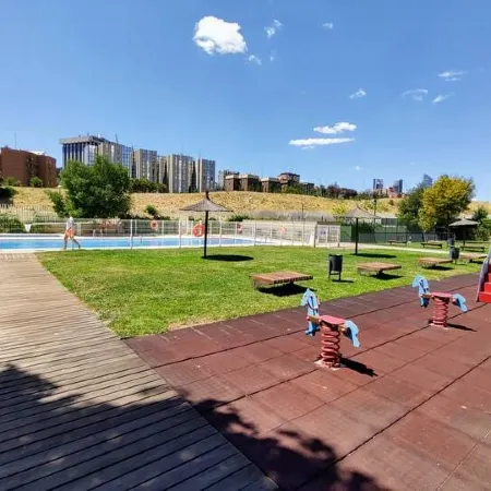 Modern apartment Near city center, Airport,  Metro