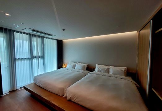 객실 내부 이미지 2