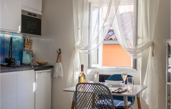 The Golden Palm in Menton up to 4 guests