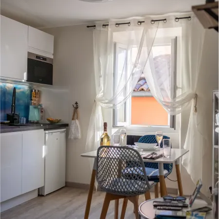 The Golden Palm in Menton up to 4 guests