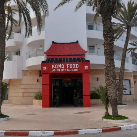 Intouriste Hôtel & Suites