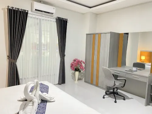 Bumi Geulis Hotel & Residence - parking