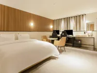 Hotel in café Paju Отели рядом с достопримечательностью «Библиотека «Карам»»