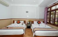 Moc Lan Boutique Hotel - 2 ดาว