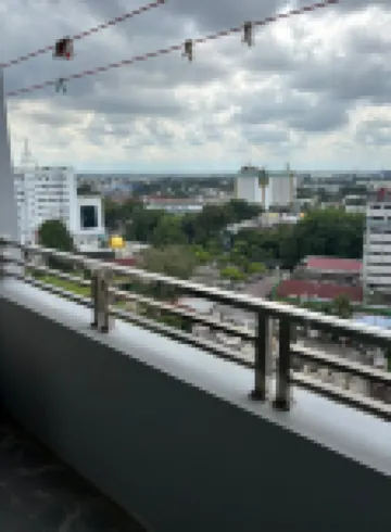 Royal Suite Condotel Apartment Medan โรงแรมใน