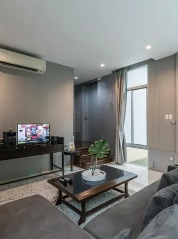 รูปภาพของเอเอ็นบี พูลวิลล่า 2 ห้องนอน Wi-Fi ฟรี ใกล้กับหาดจอมเทียน