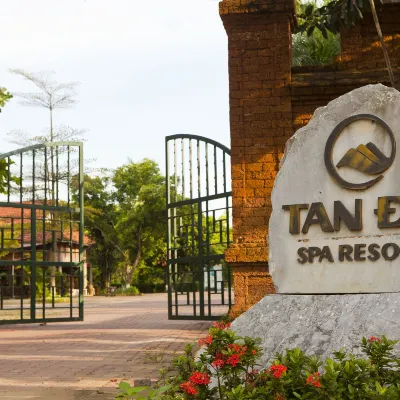 Tan Da Spa Resort Các khách sạn gần Khu du lịch Thiên Sơn Suối Ngà