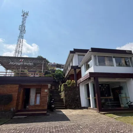 Jayagiri Inn