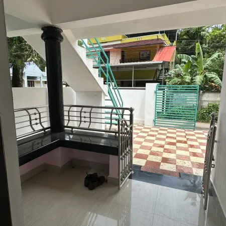 Latha Homestay