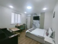 Boulevard Global Family Guest House Samarkand - ที่มีที่จอดรถ