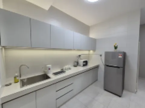 Homexuite Vacation @ Utama South