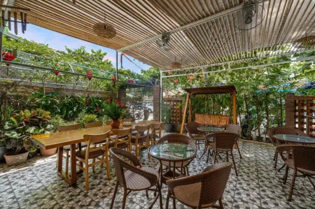 Hoi An Golden Bamboo An Bang Beach Villa & Spa Отели рядом с достопримечательностью «Tra Que Vegetable Village»