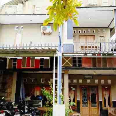 Lishafa Homestay Hotel Exterior