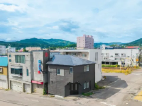 THE EXSTRA otaru family house