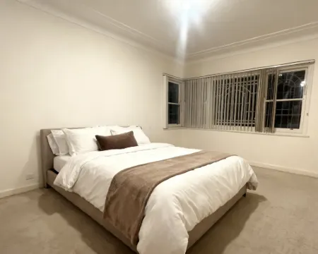 Quiet Guest Room in Burwood 寶活酒店