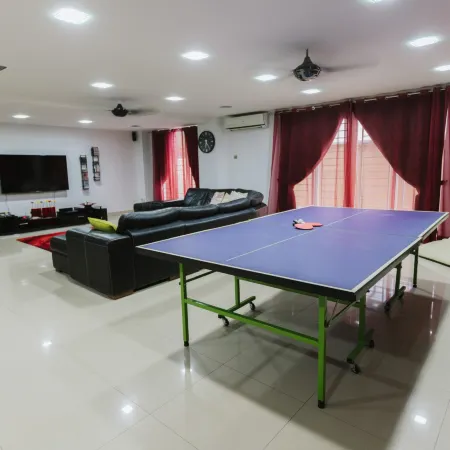 Spacious Luxury 6BR Home in Kemensah, KL