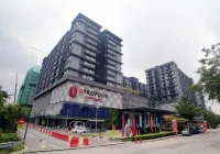 Pool View Geniehome 3BR2B Free Wifi @ Shah Alam Glenmarie