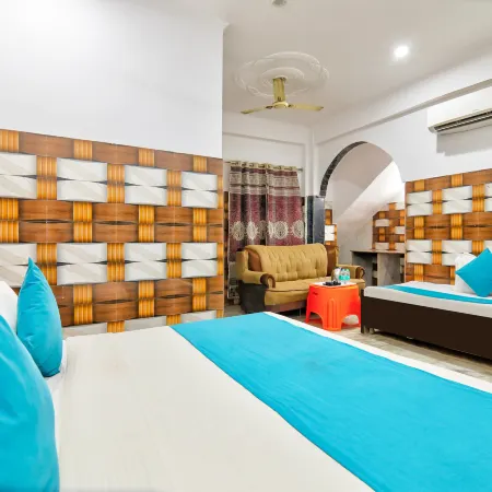 Hotel Brij Stone- Vrindavan