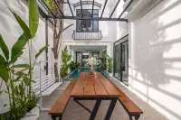 Cam On Luxury Pool 4BR Villa by the Beach – Free Airport Pickup