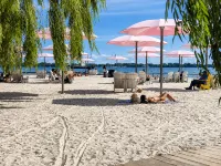 JLadybug Suites |  Toronto  sugar beach 2B - Beach