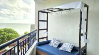 Marbella Place Anyer tower Nakula by Arcaresort - balcony
