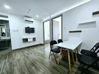 Royal Hotel & Apartment Hotels in Điện Bàn