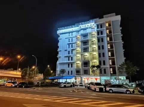 THE ONE BOUTIQUE HOTEL Hotels in Sekinchan