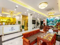 Van Don Royal Hotel Hotels in Van Don
