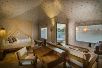 Grand Khalifa Luxury Camp - 4-Star