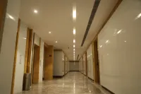 HOTEL RADIANCE 빌와라 호텔