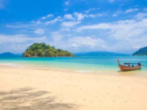 พีชอินระนอง โรงแรมในอำเภอ กะเปอร์