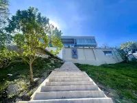 The EleMYNT LifeStyle Hotel Hotels near JT Grosso