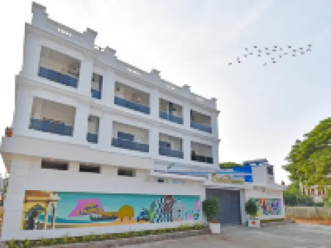 CANNAN RESIDENCY Hotels in Puducherry