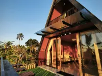 Casa Sundara Nungnung Waterfall周辺のホテル