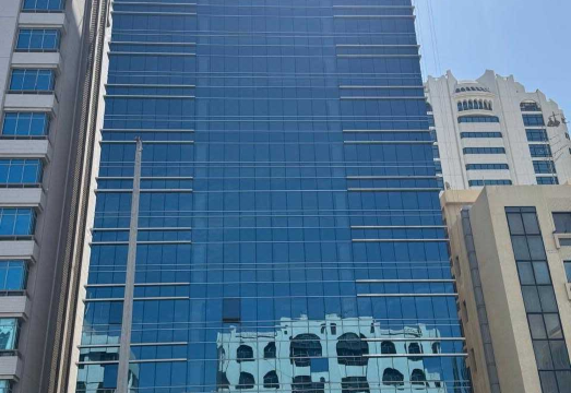 Luxury 1-bedroom Lifeline apartment 외관 또는 거실 전경