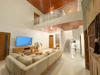 Modern Javanese 4BR Home Near Keraton Yogya - 2-Star